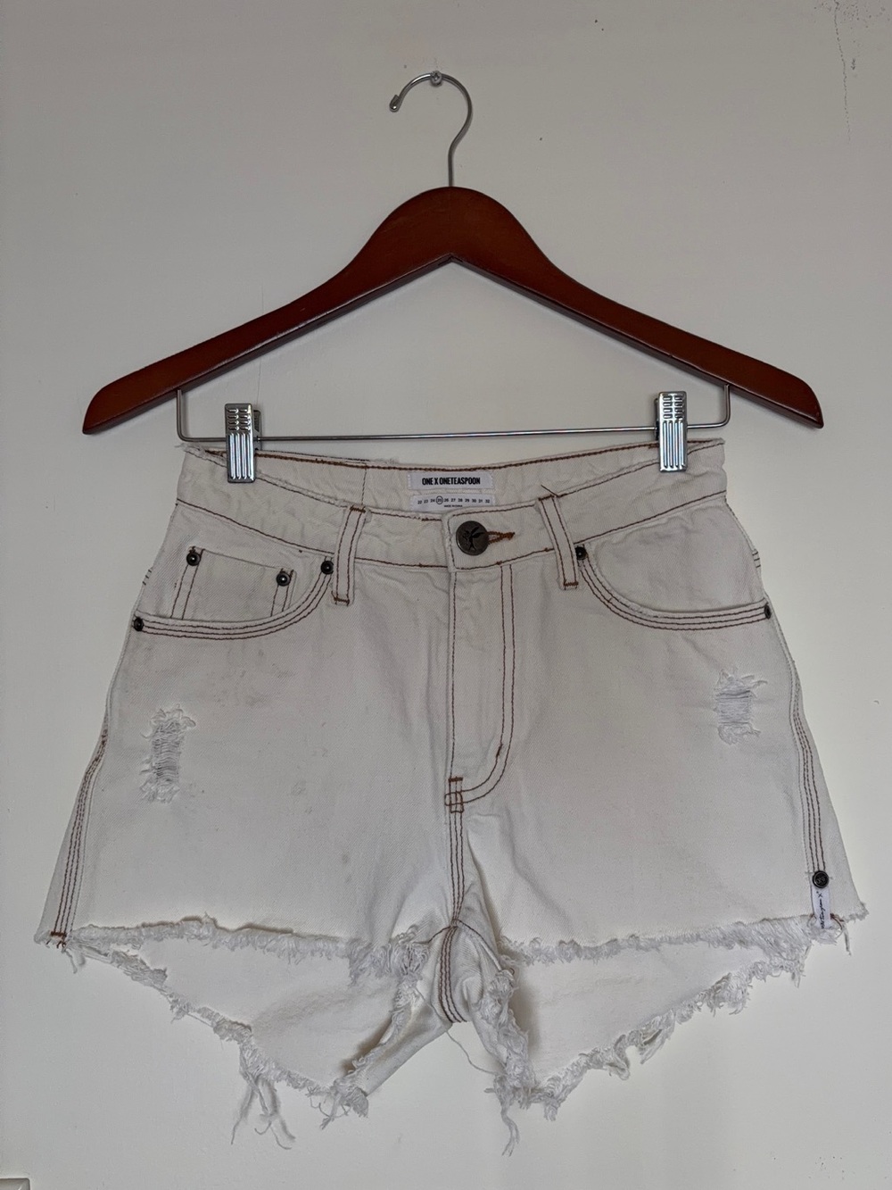 One X ONETEASPOON Distressed White Denim Frayed Shorts size 25